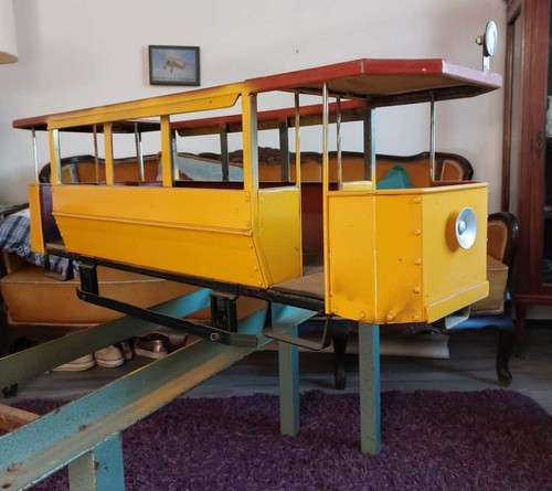 Handgebaute straßenbahn - handgebaute,