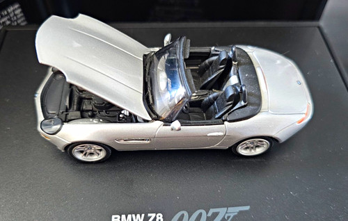 Minichamps bmw james - bmw, bond